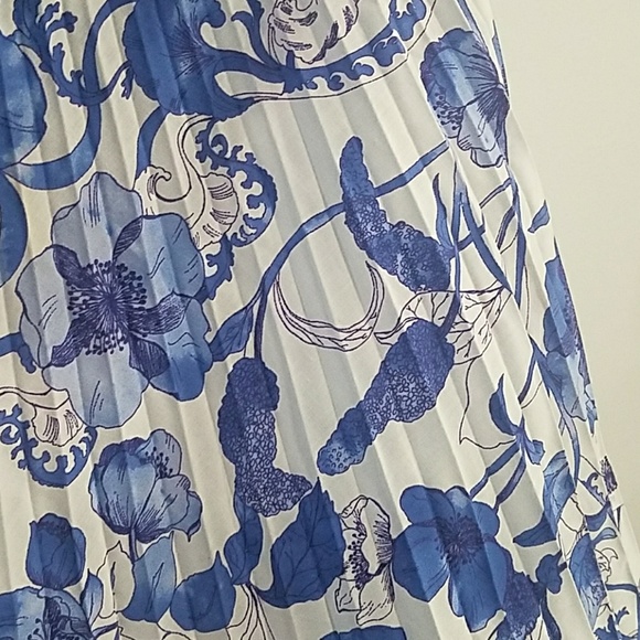 Cobalt blue floral sundress - Picture 3 of 4